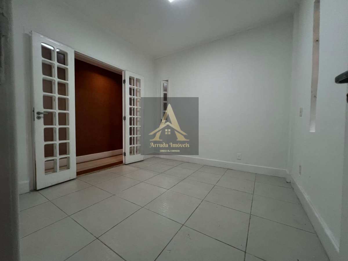 Casa, 4 quartos, 250 m² - Foto 11